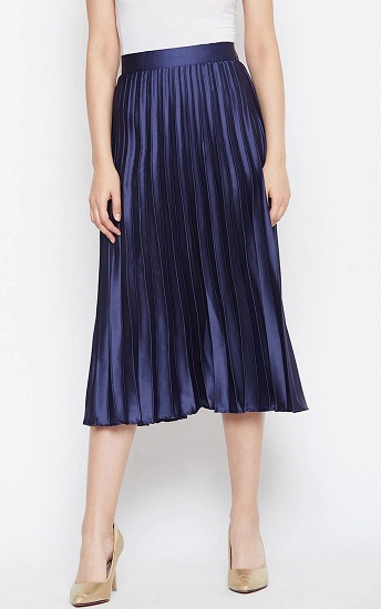 20 Trending Designs of Blue Skirts for Women in Fashion