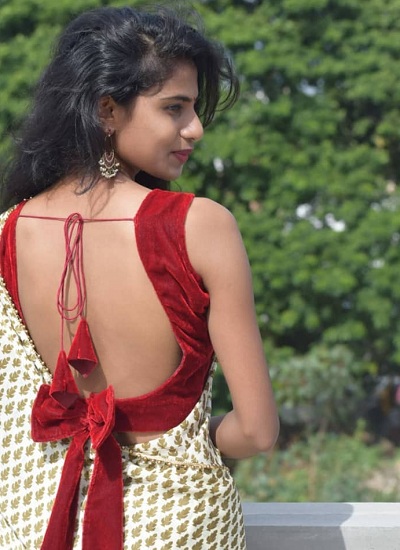 15 Beautiful Pot Neck Blouse Designs for Trendy Look