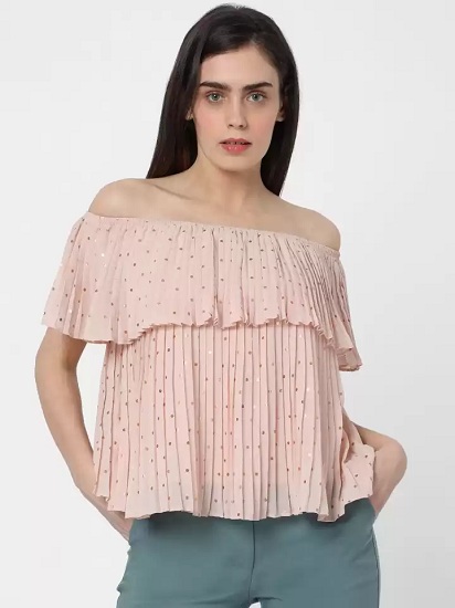 25 Stylish Off Shoulder Tops Collection for Trending Look
