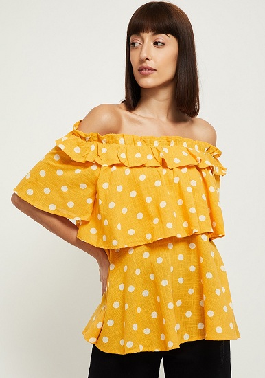 25 Stylish Off Shoulder Tops Collection for Trending Look