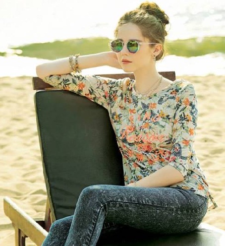 Floral Tops for Women - 9 Pretty Designs of Trending Look