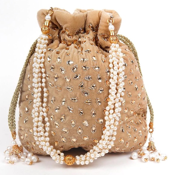 20 Latest Designs of Potli Bags for Women with Trendy Look