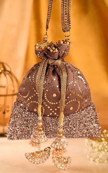 20 Latest Designs of Potli Bags for Women with Trendy Look