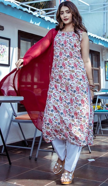 15 Magnificent White Salwar Kameez Designs - Trending Models