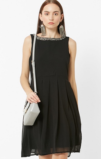 25 Trending Asymmetric Dress Designs for Fashionable Look