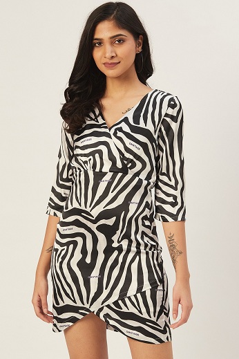 25 Trending Asymmetric Dress Designs for Fashionable Look