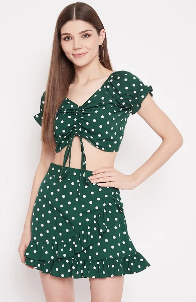 20 Trending Designs of Tops for Skirts with Stunning Look