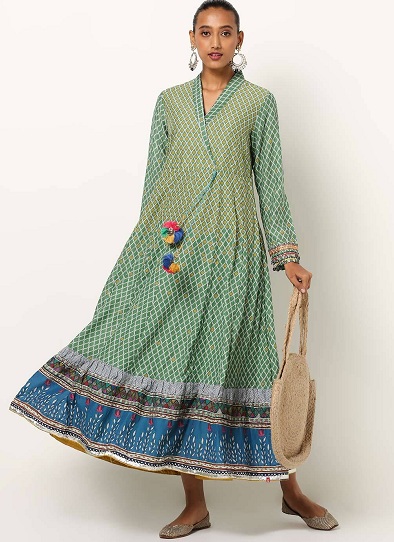 20 Modern and Fashionable Wrap Dress for Ladies in Trend