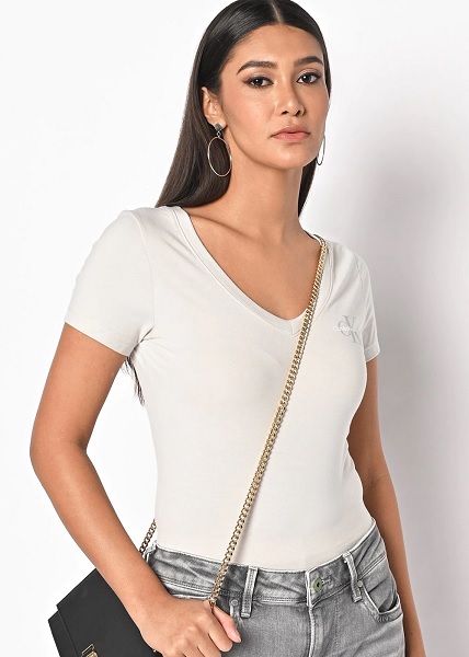 9 Trendy Designs of Grey T Shirts With Different Necklines