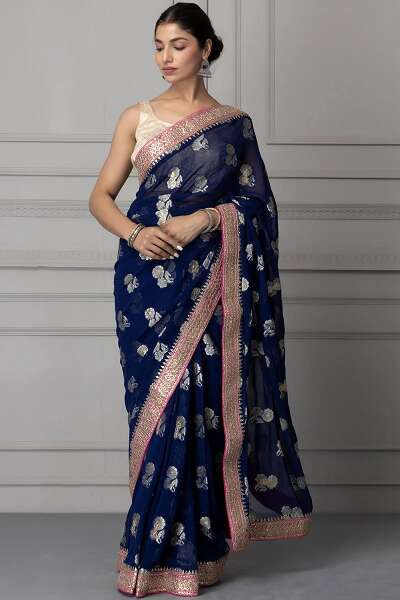 10 Stunning Designs of Gota Patti Sarees To Suit All Occasions