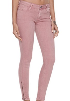 9 Stunning Designs of Pink Colored Jeans for Men and Women