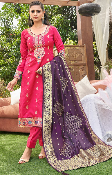 15 Stunning Designs of Pink Salwar Suits For Attractive Look