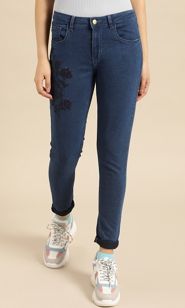 15 Trending Models of Skinny Jeans Styles for Men and Women