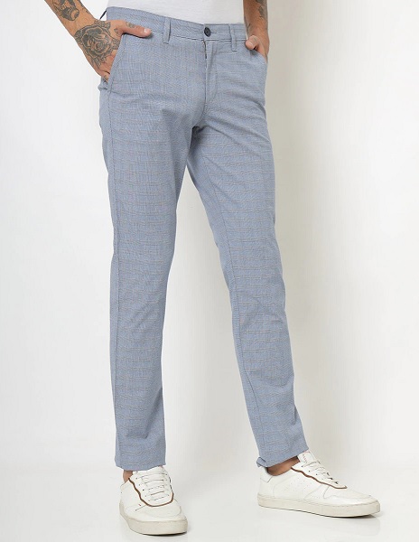 20 Stylish Models of Blue Trousers For Men and Women