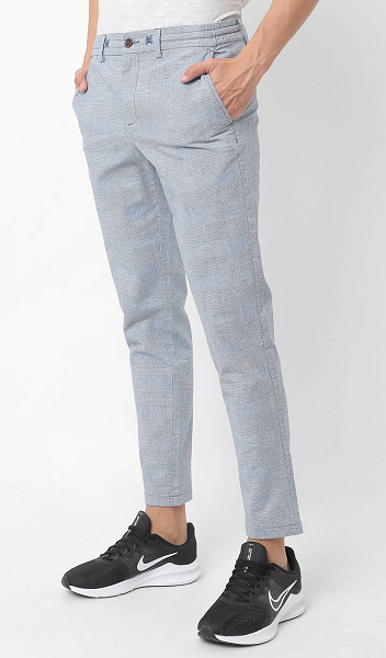 20 Stylish Models of Blue Trousers For Men and Women