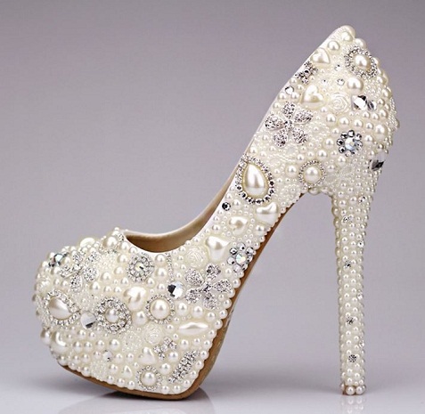 15 Trendy Collection of Wedding Shoes for Brides in 2023