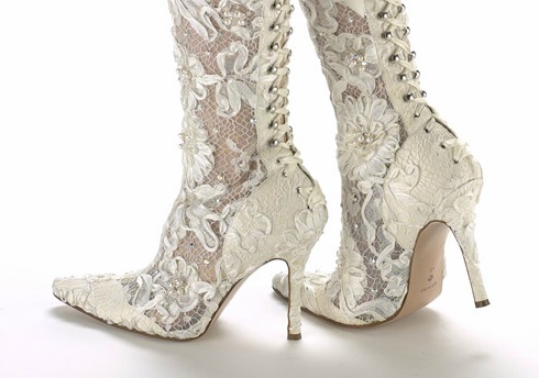 15 Trendy Collection of Wedding Shoes for Brides in 2023