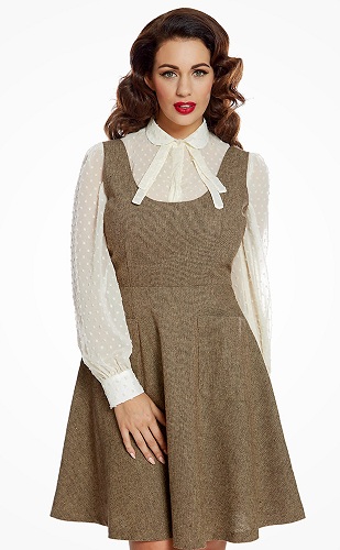 25 Latest Designs of Pinafore Dresses for Women &amp; Girls in 2023