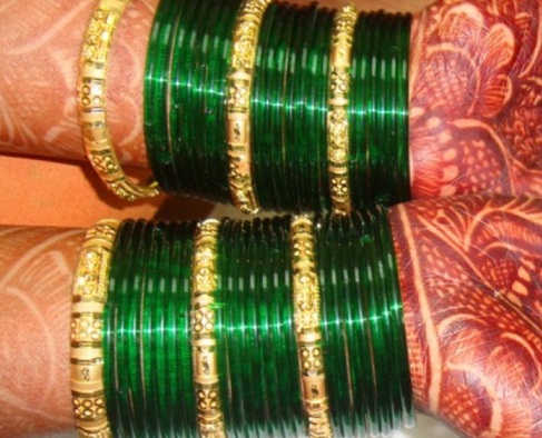 9 Traditional Indian Bridal Bangles Set Designs 2023