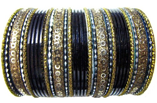 9 Best Shades of Black Bangles in Fashion 2023