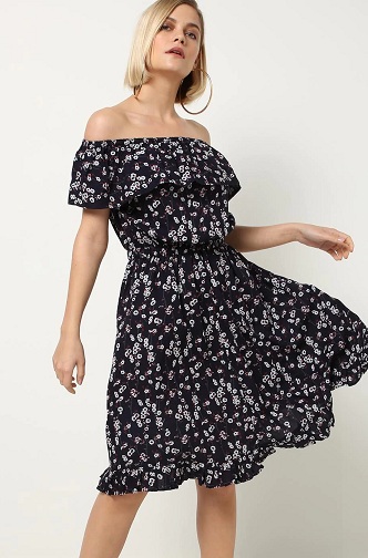 30 Stunning Designs of Cape Dresses for Modern Look