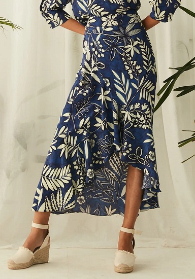 Maxi Skirts For Women - 25 Must-Try Models In 2023