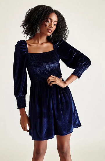 25 Gorgeous Velvet Dresses for Ladies in Special Occasions