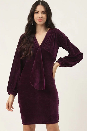 25 Gorgeous Velvet Dresses for Ladies in Special Occasions