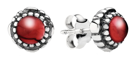 January Birthstone: 9 Traditional Garnet Gemstone Jewelry 2023