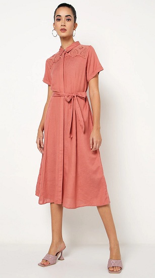 25 Stunning Collection of Embroidered Dresses for Mesmerize Look