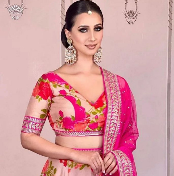 40 Best Collection of Lehenga Blouse Designs in Fashion World