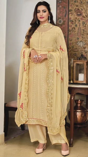 15 Trendy Collection of Pakistani Kurtis for Beautiful Look