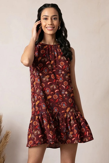 Maroon Dresses for Women - 30 Trending Models for Graceful Look