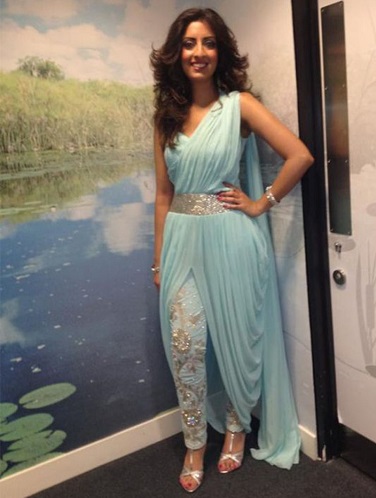 20 Beautiful Designs of Dhoti Sarees For Women in Fashion