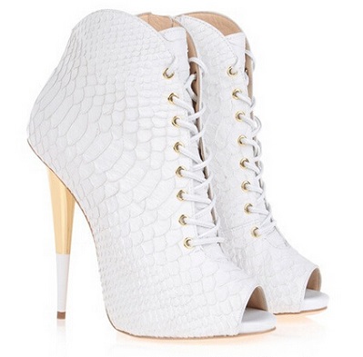 White Shoes for Men &amp; Women - 15 New Designs for Classy Look