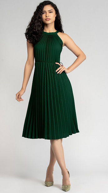 Halter Neck Dresses - 30 Trending Designs with Styling Guide