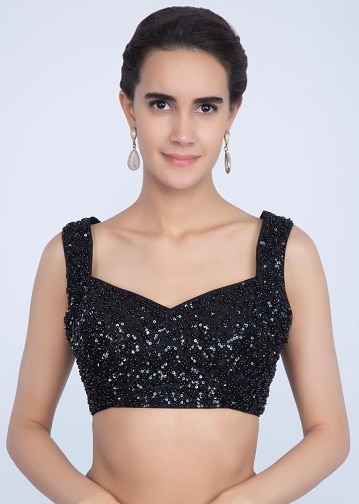 Black Blouse Designs: 25 Beautiful Models For Any Occasion