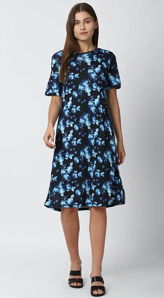 20 Trendy Models of T-Shirt Dresses for Women in Fashion