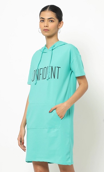 20 Trendy Models of T-Shirt Dresses for Women in Fashion