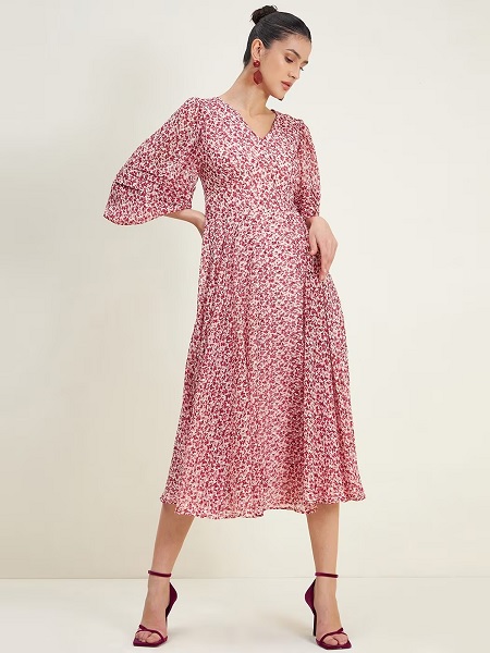 30 Beautiful Designs of Floral Dresses for Modern Look