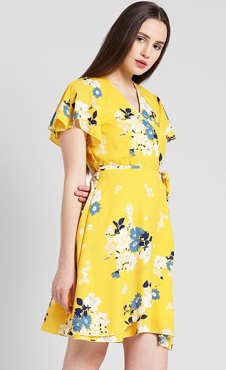 30 Beautiful Designs of Floral Dresses for Modern Look