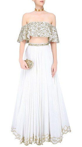 20 Trendy Designs of Off Shoulder Blouses For Stunning Look