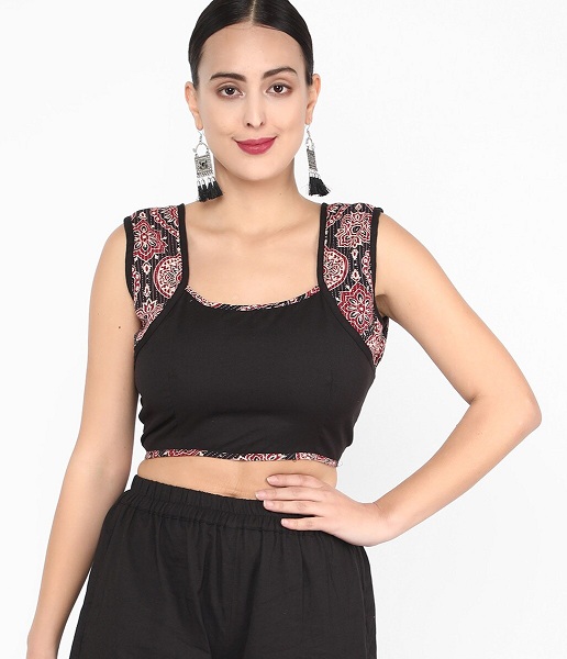 Square Neck Blouse Designs - 20 New and Stunning Collection