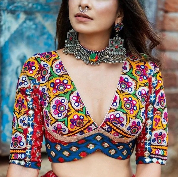 15 Unique Hand Embroidery Blouse Designs for Stunning Look