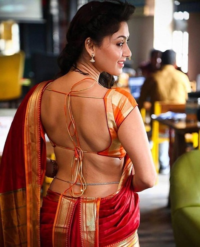 20 Stunning Collection of Red Blouse Designs for Stylish Look