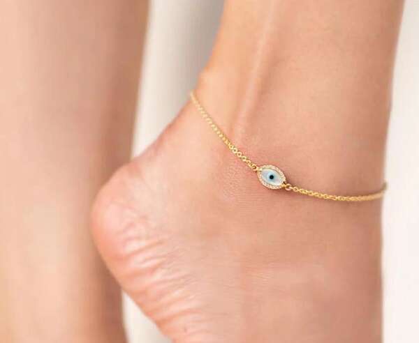 10 Trendy and Protective Evil Eye Anklets Collection