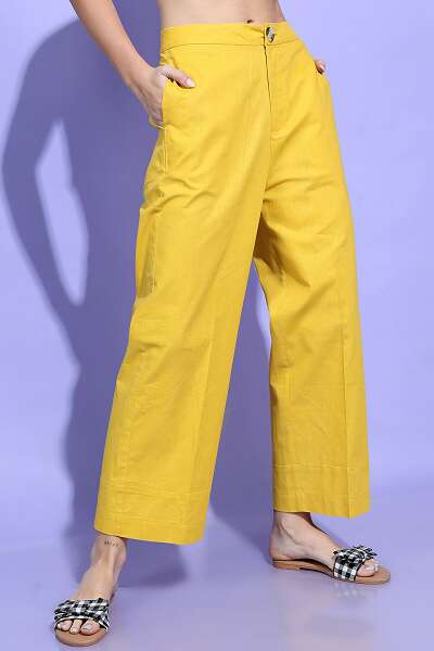 10 Trendy Collection of Chino Pants for Men and Women