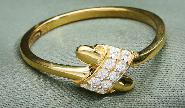 2 Grams Gold Rings: 15 Stylish Models for Men and Women