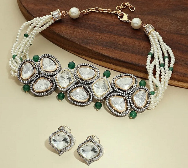 15 Must-Have Designs of Kundan Necklaces for Modern Bride