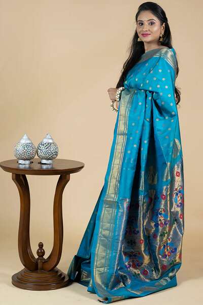 15 Traditional Designs of Gadwal Sarees For A Graceful Look!